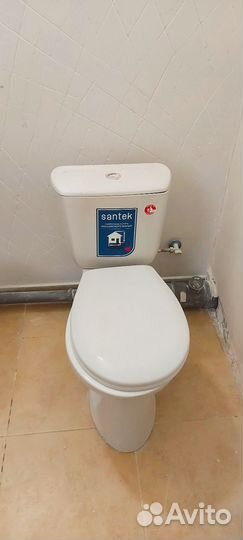 Унитаз бу, от застройщика Атом