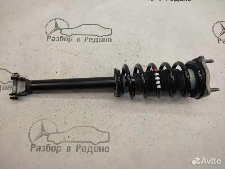 Стойки передние w205 C-class 274.920 02.2016