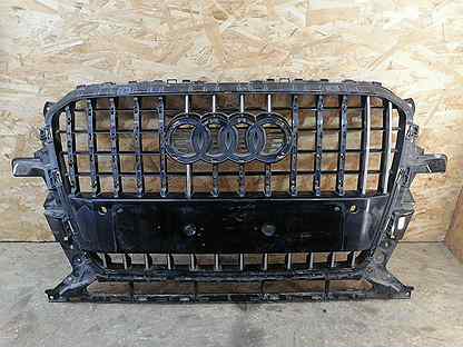 Решетка радиатора Audi Q5