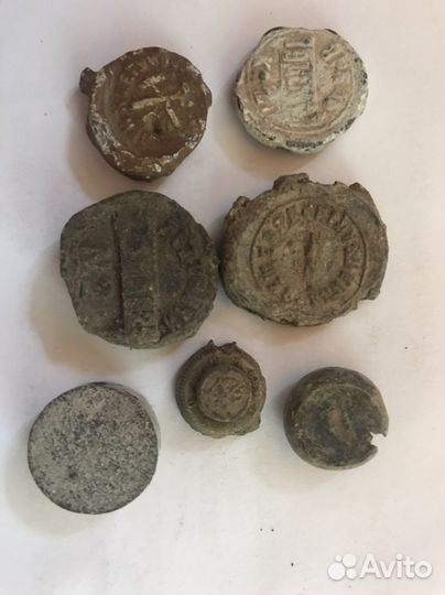 Старинные свинцовые пломбы