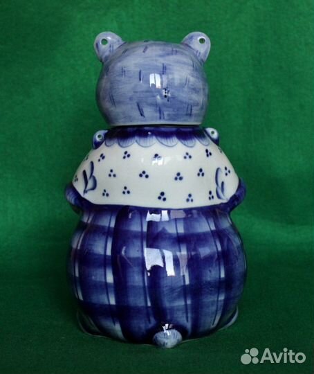 Штоф Медведица – Гжель фарфор – статуэтка Медведь