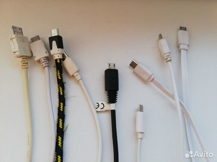 Зарядные устройства, адаптеры и USB кабели
