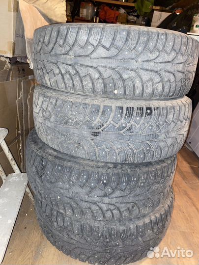 Nokian Tyres Hakkapeliitta 5 R16