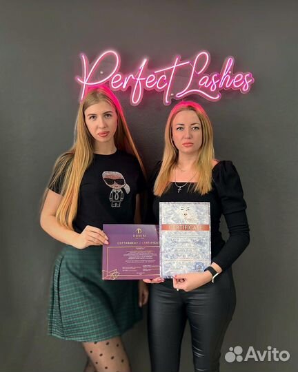 Обучение наращиванию ресниц