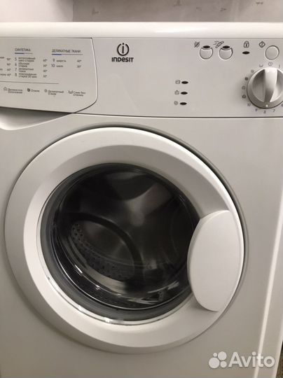 Стиральная машина Indesit WIU61