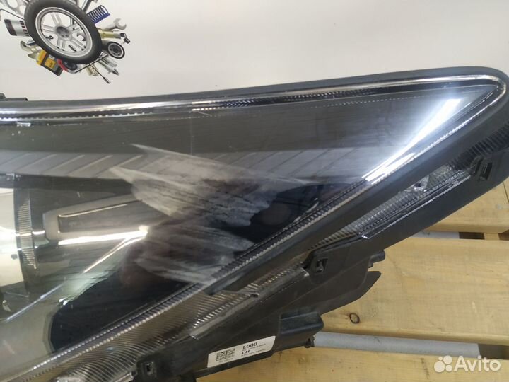 Фара левая Хендай Соната 8 галоген бу