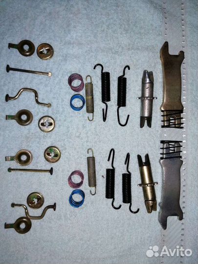 Механизм ручника Toyota Ipsum, ACM21W, 2azfe