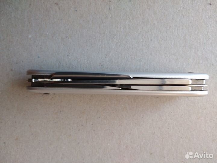 Нож перочинный Victorinox Pioneer Alox