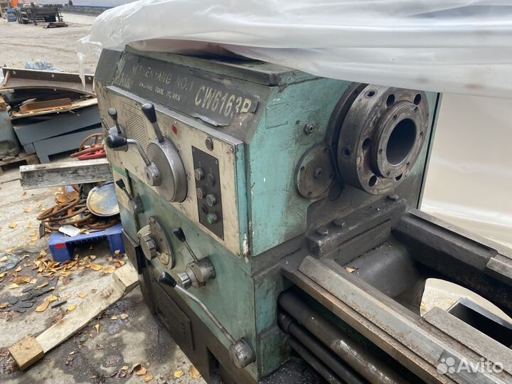 CW6163B Токарный универсальный станок