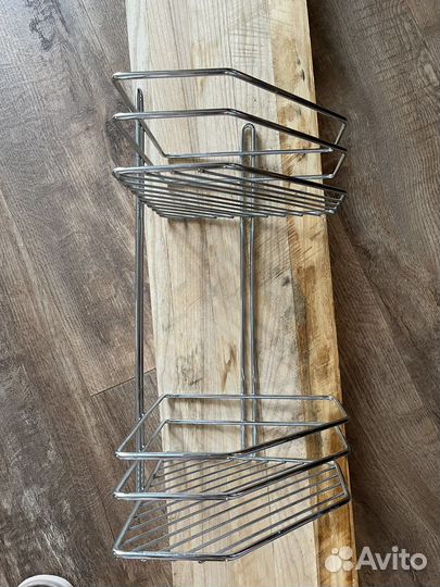 Угловая полка в ванную