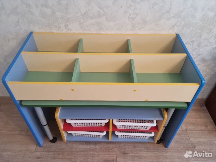 Модуль для игрушек и книг