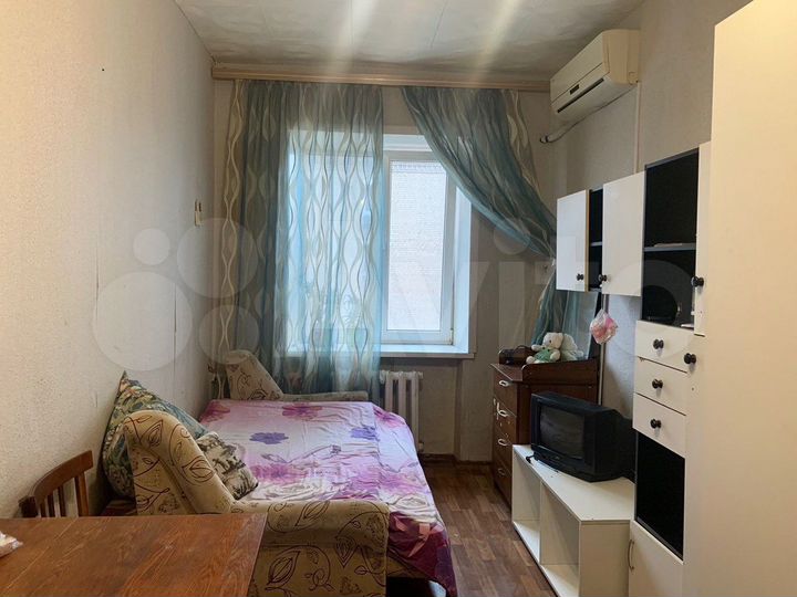 Комната 13,7 м² в 5-к., 4/5 эт.