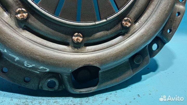 Корзина сцепления для Mitsubishi Galant 1996-2003