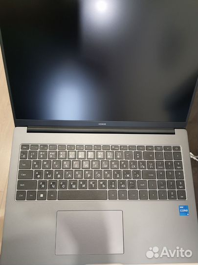 Honor magicbook x16 2023 i5 16/512