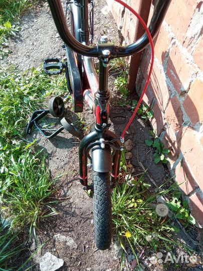 Детский велосипед четырехколесный