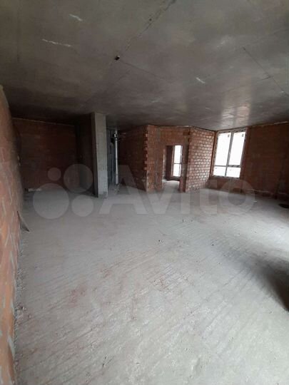 2-к. квартира, 75 м², 5/10 эт.