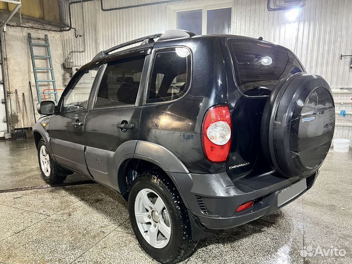 Chevrolet Niva 1.7 МТ, 2011, 196 000 км