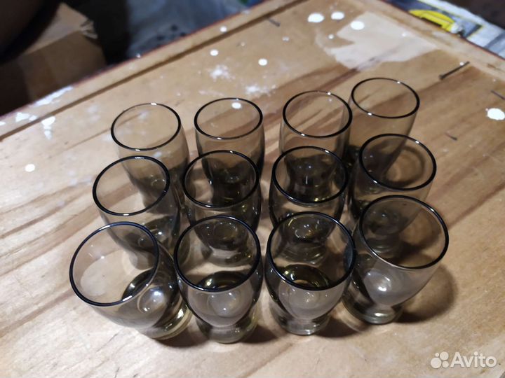 Графин и рюмки СССР. Ручная работа. Цветное стекло