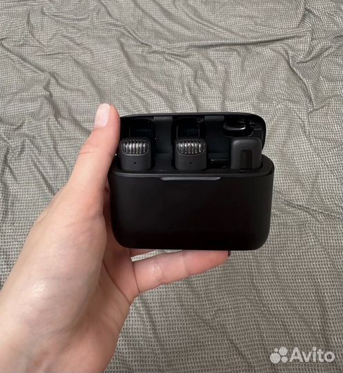 Беспроводной микрофон петличка 2шт комплект