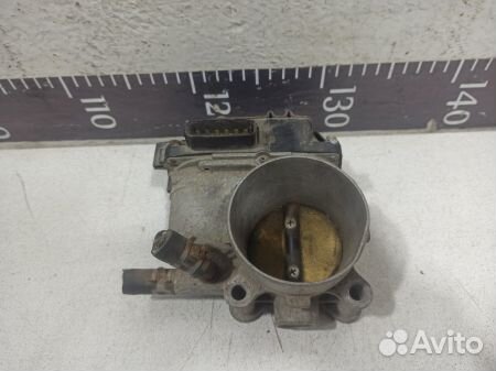 Дроссельная заслонка