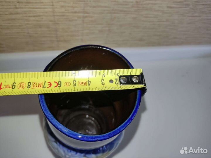 Ваза для цветов синяя