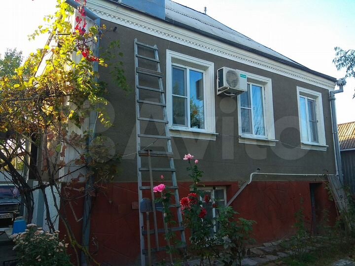 Дом 111 м² на участке 6 сот.