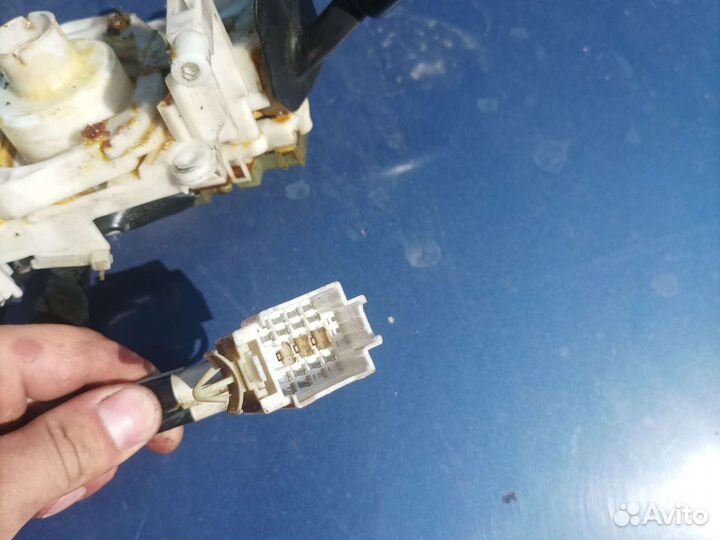 Подрулевой переключатель Kia Sportage 1