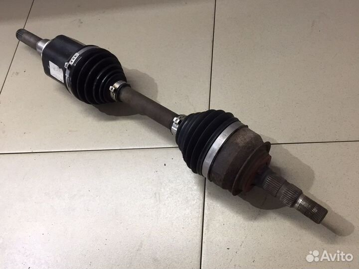 Chevrolet Cruze 1.8 AT Левый привод