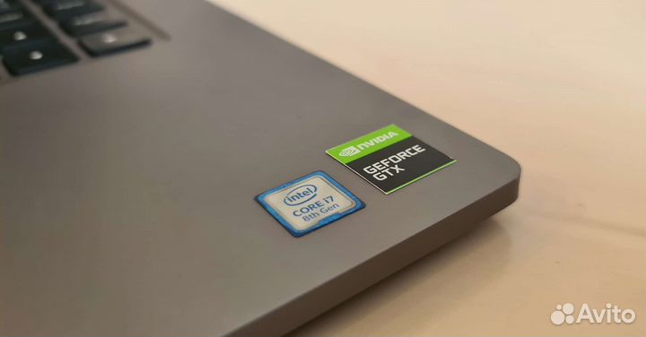 Mi notebook pro 15.6 i7-8550u/gtx1050/16gb/512 ssd