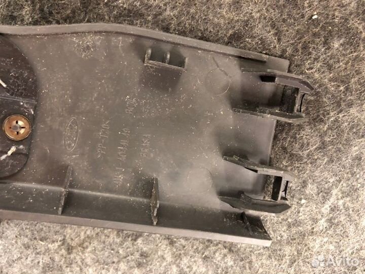 Накладка в салоне Ford Focus 2 хетчбек 6 115лс