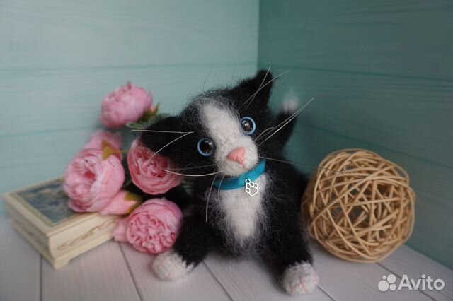 Вязаная игрушка. Котенок