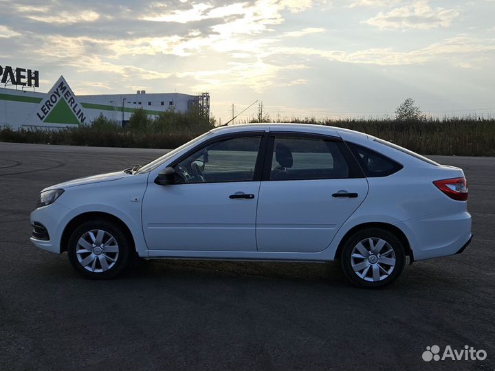 LADA Granta 1.6 МТ, 2019, 123 000 км