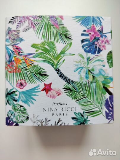 Nina Ricci Luna