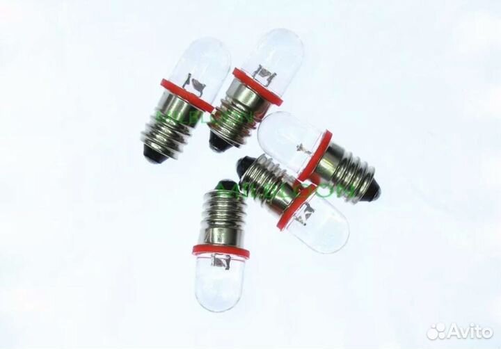 Лампа накаливания E 10 светодиодная красная