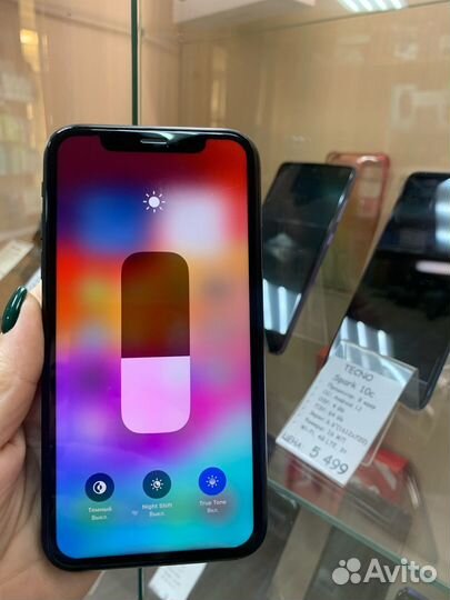 iPhone Xr, 128 ГБ