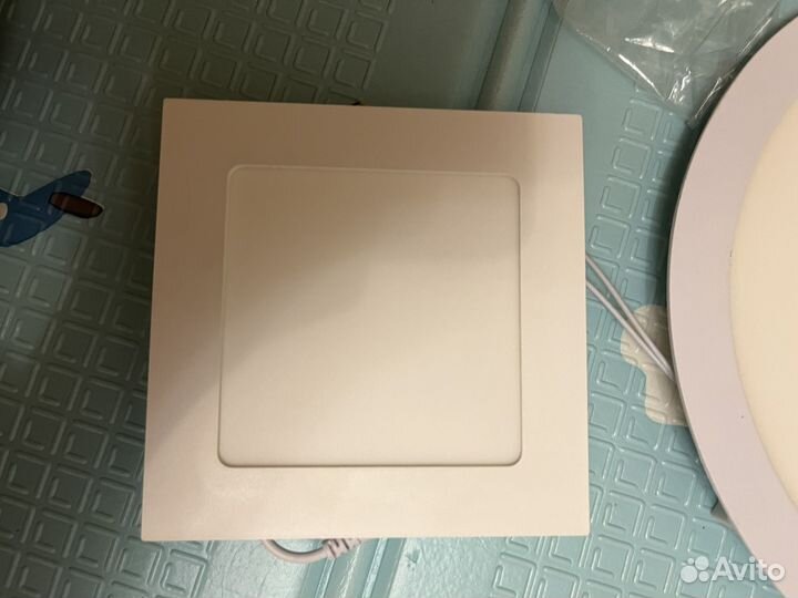 Светильник встраиваемый