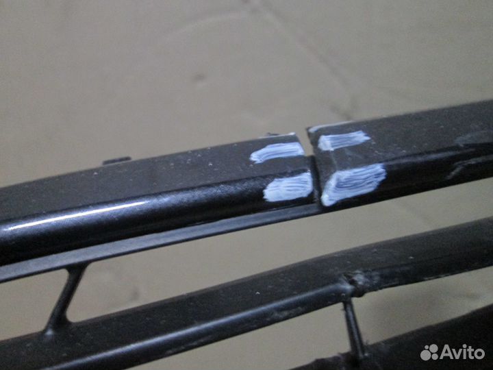 Решетка в бампер Toyota Camry V70 Тойота Камри