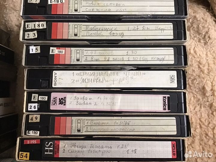 Видеокассеты с записями фильмов