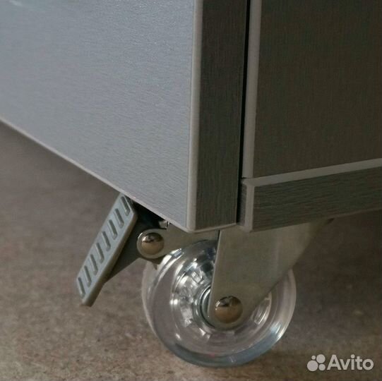 Педикюрная тумба уфо ту - 1 новая