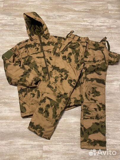 Комплект. Военная форма: летняя и зимняя