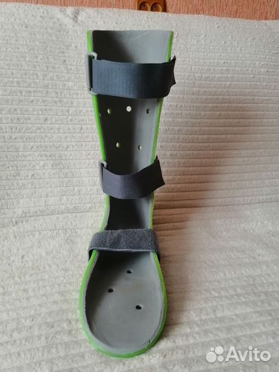 Тутор на голеностопный сустав