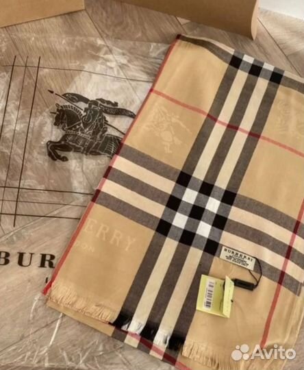Шарф палантин burberry