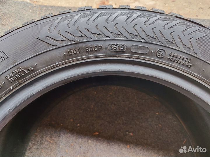 Nokian Tyres Hakkapeliitta 8 205/55 R16 94T