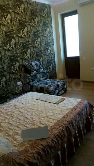 2-к. квартира, 50 м², 1/4 эт.