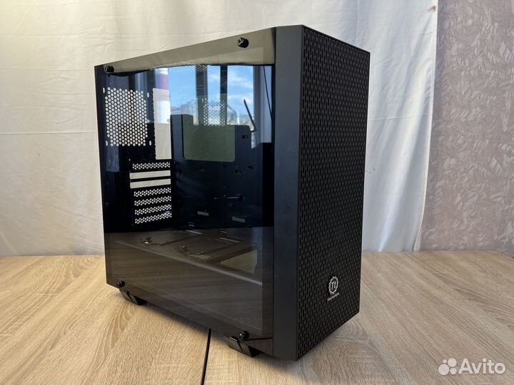 Thermaltake Core G21 TG