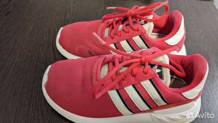 Кроссовки Adidas детские, 29р