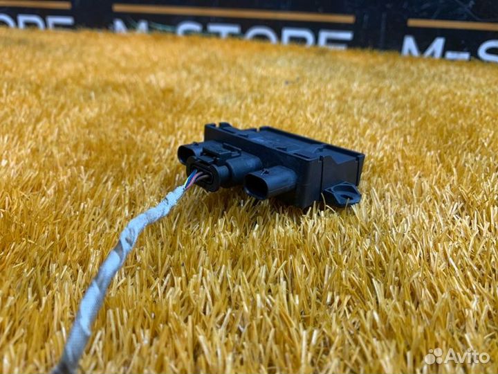 Блок управления крышкой багажника Bmw 3-Series F30