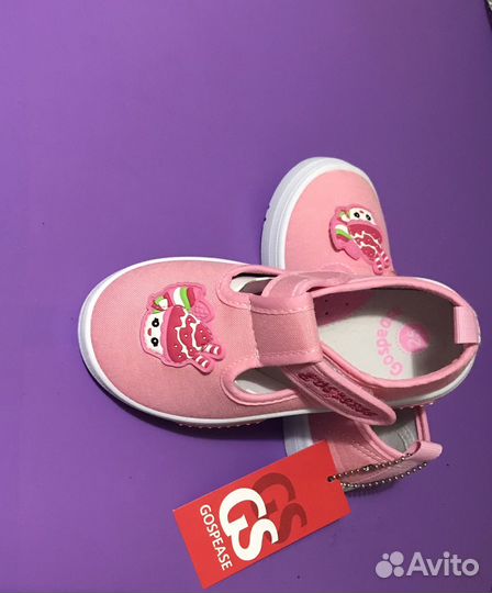 Сандалии для девочки 25 размер новые