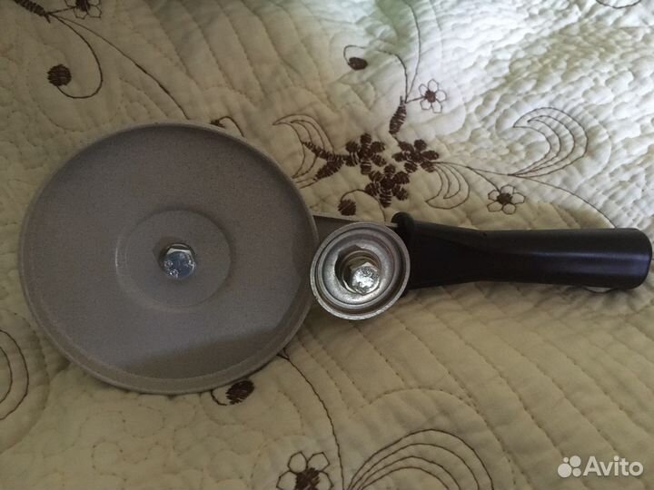 Закаточная машинка закрутка для банок