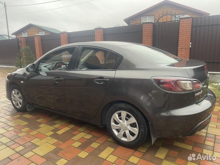 Mazda 3 1.6 МТ, 2010, 297 700 км